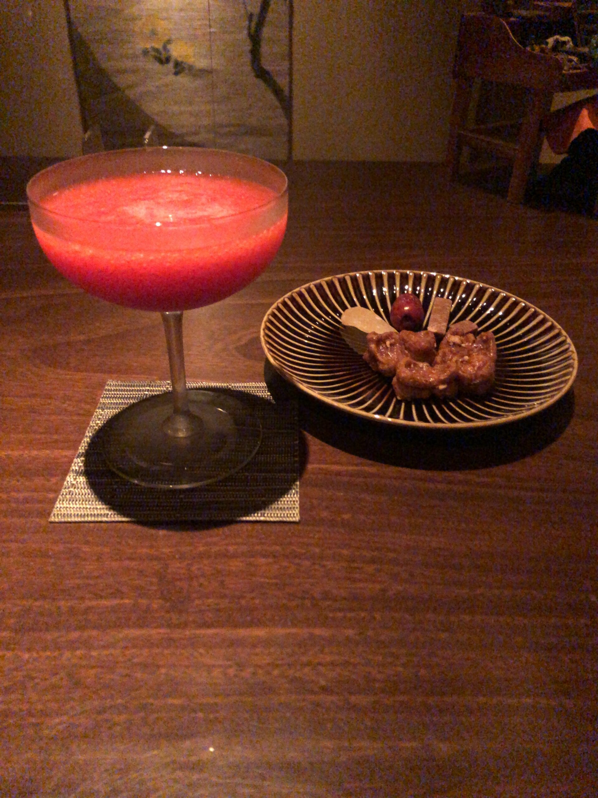 麻布十番の和風バー『命乃水』でオシャレデート