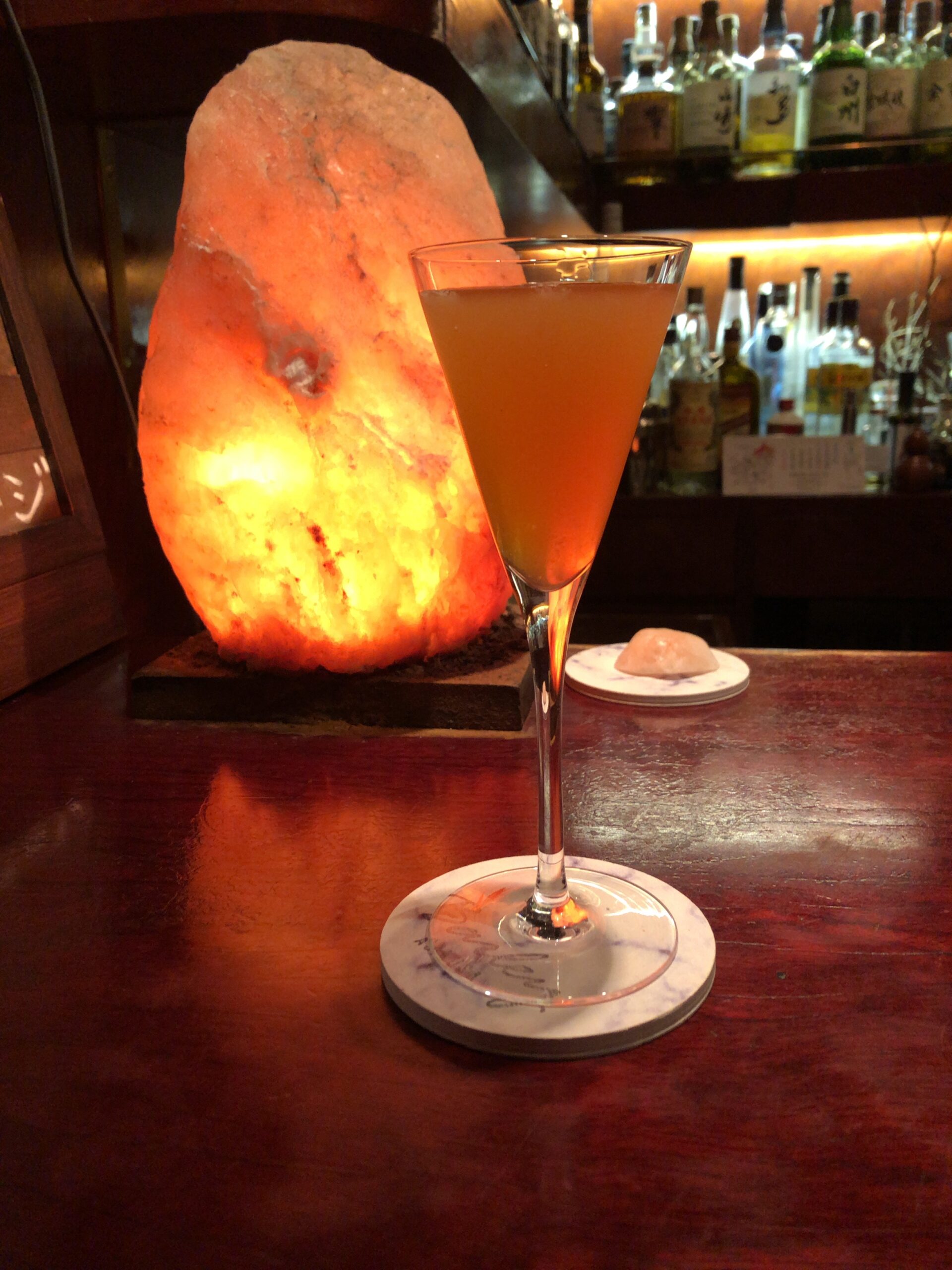 浅草のオーセンティックバー『Barley浅草』で優雅なバーデート