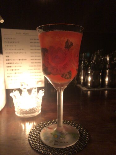 カクテルバーの青山・表参道『L’asile』でデート飲み