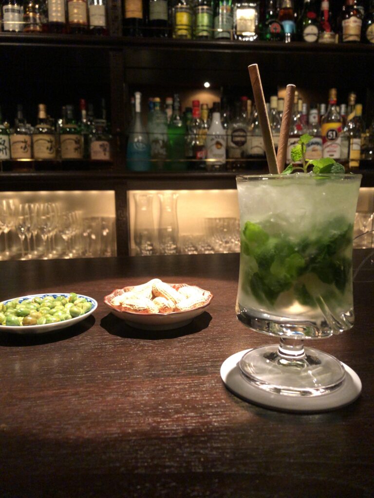 一人飲み カクテルが充実したバー 上野 湯島 Bar Shimojo 代からのオーセンティックバー