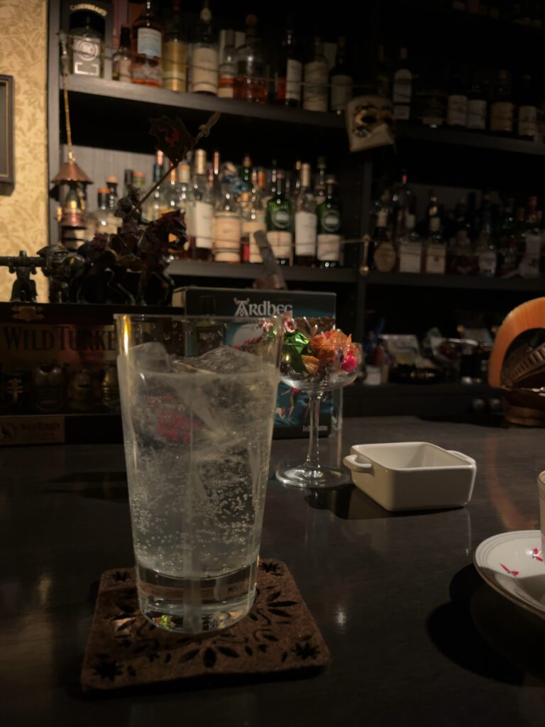 デートの締めにおススメ 商業地にあるお洒落なバー 代からのオーセンティックバー